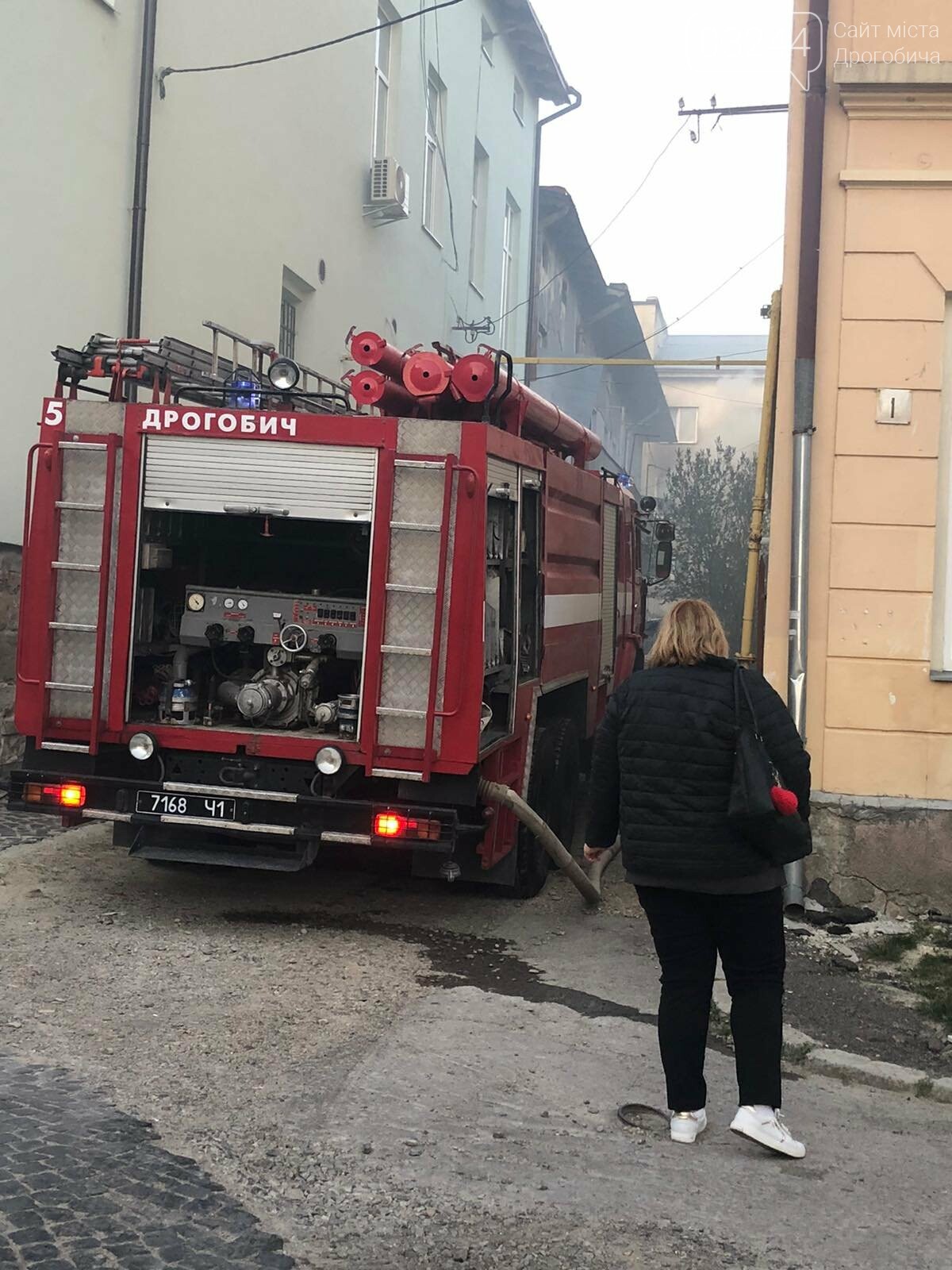 Пожежа на Площі Ринок у Дрогобичі - ДОПОВНЕНО, фото-2 Пожежа на Площі Ринок у Дрогобичі - ДОПОВНЕНО, фото-2