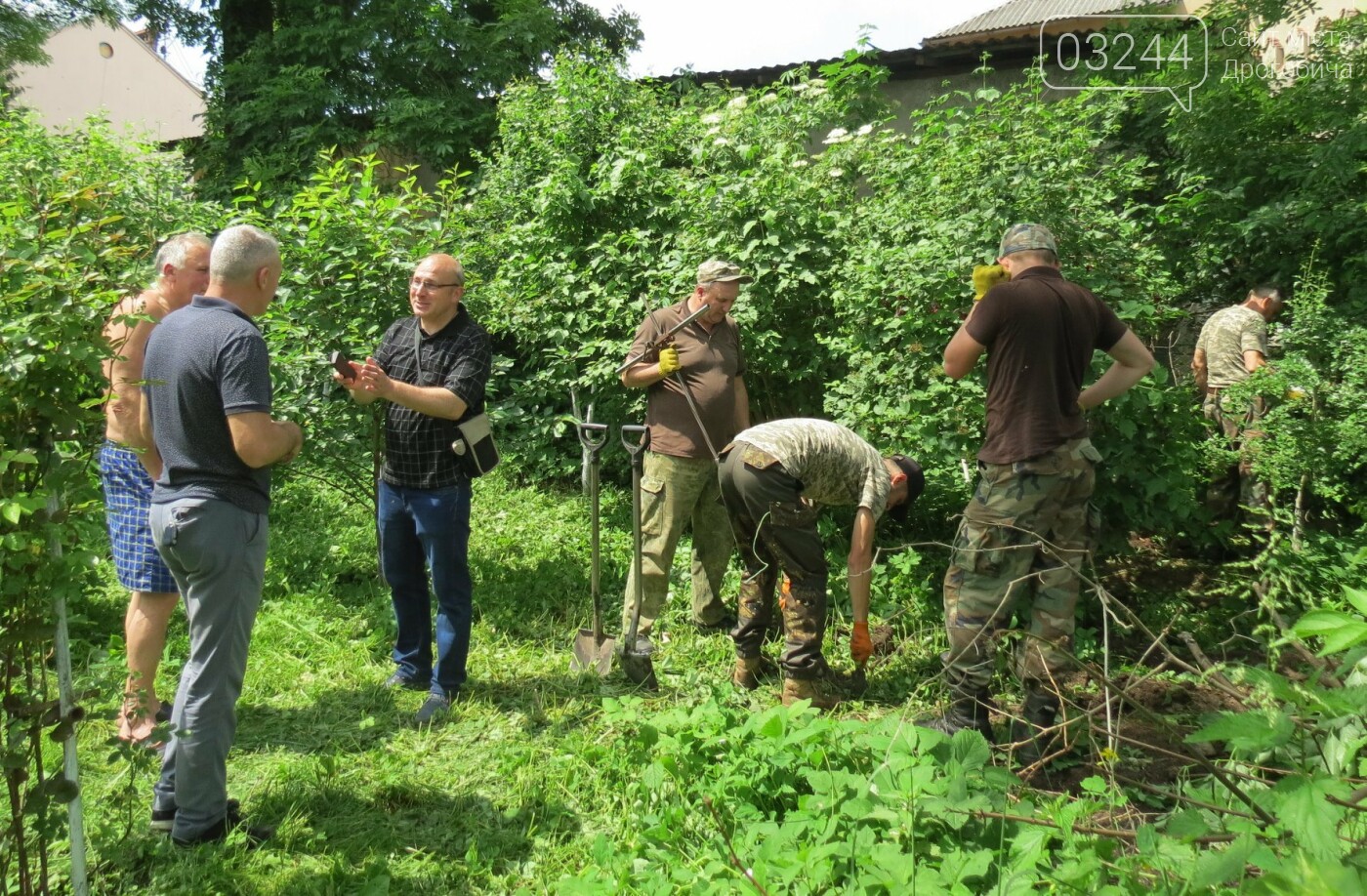 У Дрогобичі стартували нові розкопки – шукають невинних жер..., фото-3 У Дрогобичі стартували нові розкопки – шукають невинних жертв, вбитих енкаведистами у 40-х рр. на вулиці І.Франка, фото-3