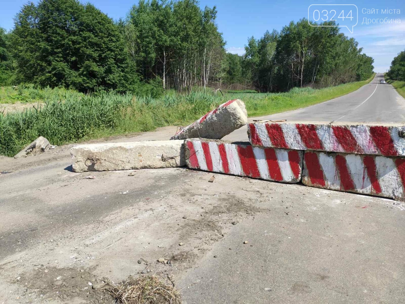 Дорогу на Трускавець вчергове відкрили: вночі відсунули бет..., фото-5 Дорогу на Трускавець вчергове відкрили: вночі відсунули бетонні блоки, - ФОТО, фото-5