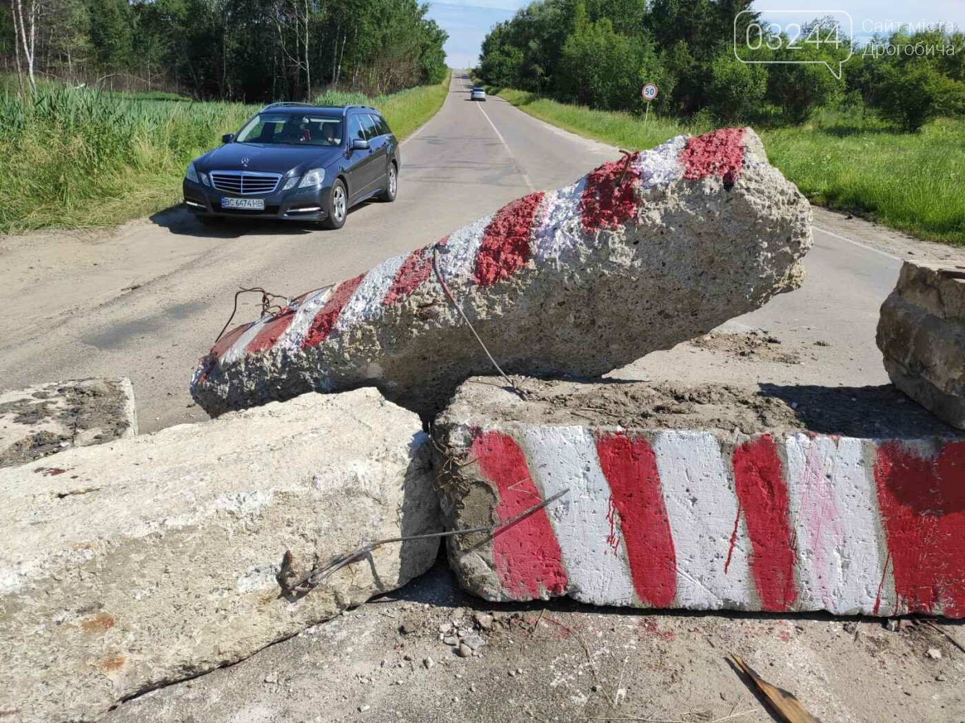 Дорогу на Трускавець вчергове відкрили: вночі відсунули бет..., фото-3 Дорогу на Трускавець вчергове відкрили: вночі відсунули бетонні блоки, - ФОТО, фото-3