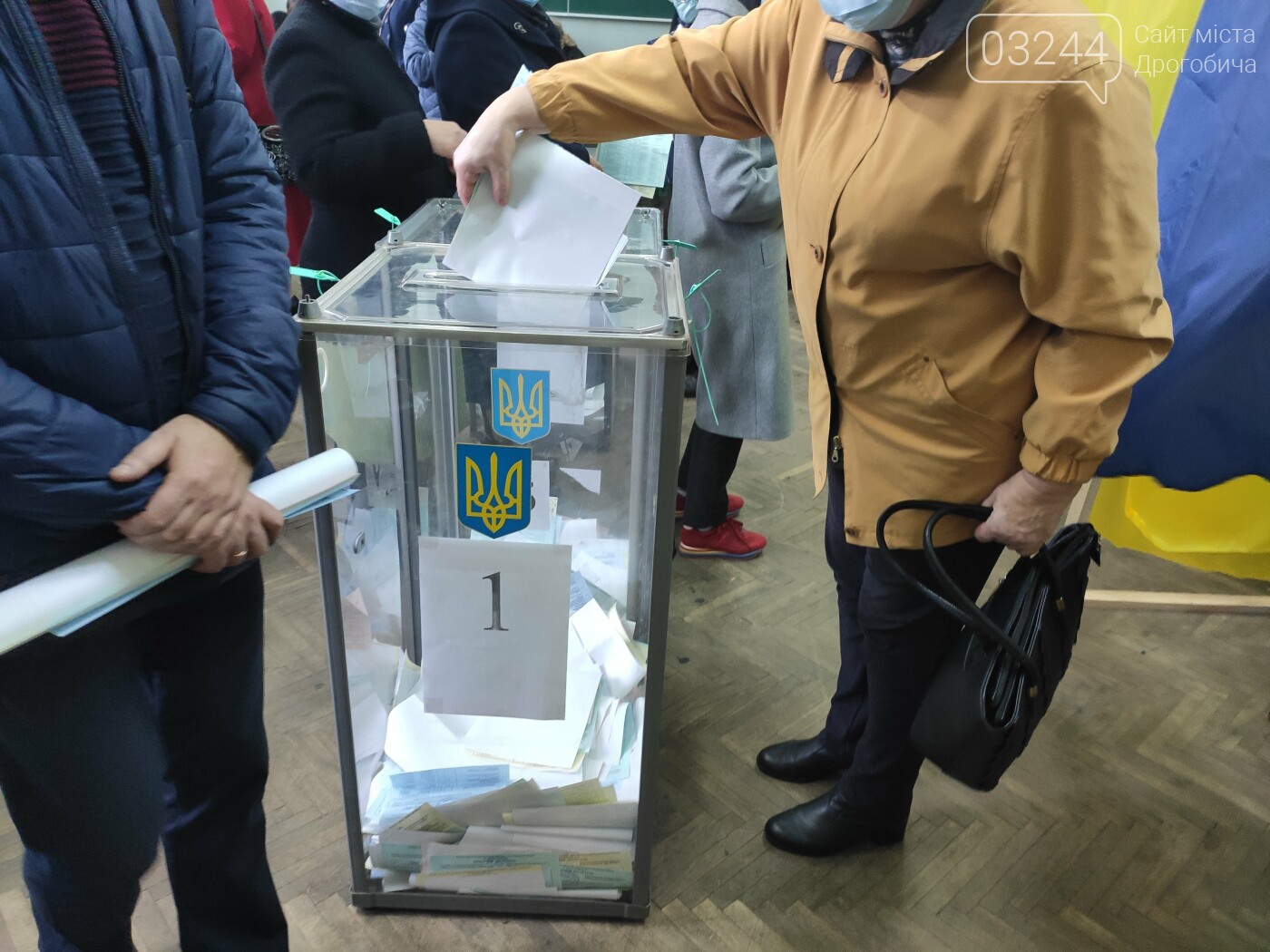Як тривають місцеві вибори у Дрогобичі та які порушення..., фото-4 Як тривають місцеві вибори у Дрогобичі та які порушення зафіксовано, - ФОТОЗВІТ (Оновлено), фото-4