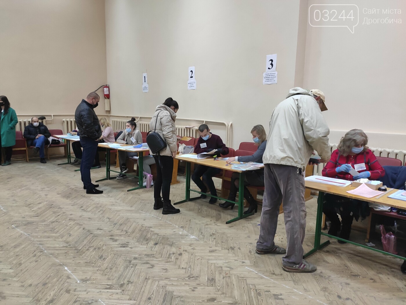Як тривають місцеві вибори у Дрогобичі та які порушення..., фото-20 Як тривають місцеві вибори у Дрогобичі та які порушення зафіксовано, - ФОТОЗВІТ (Оновлено), фото-20