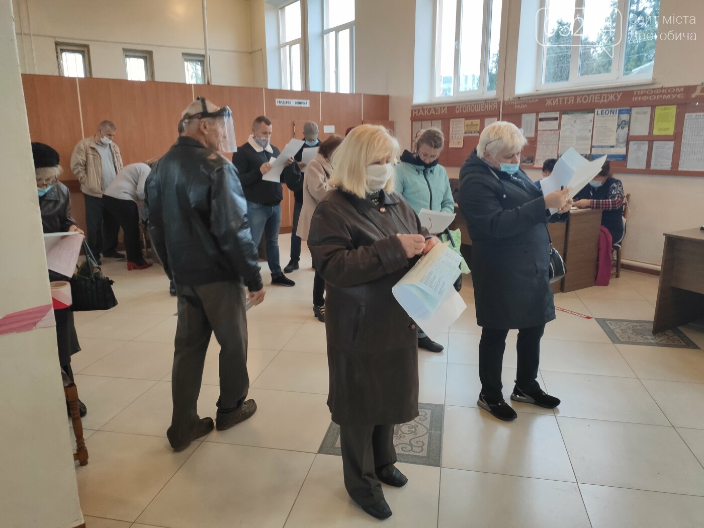 Як тривають місцеві вибори у Дрогобичі та які порушення..., фото-29 Як тривають місцеві вибори у Дрогобичі та які порушення зафіксовано, - ФОТОЗВІТ (Оновлено), фото-29