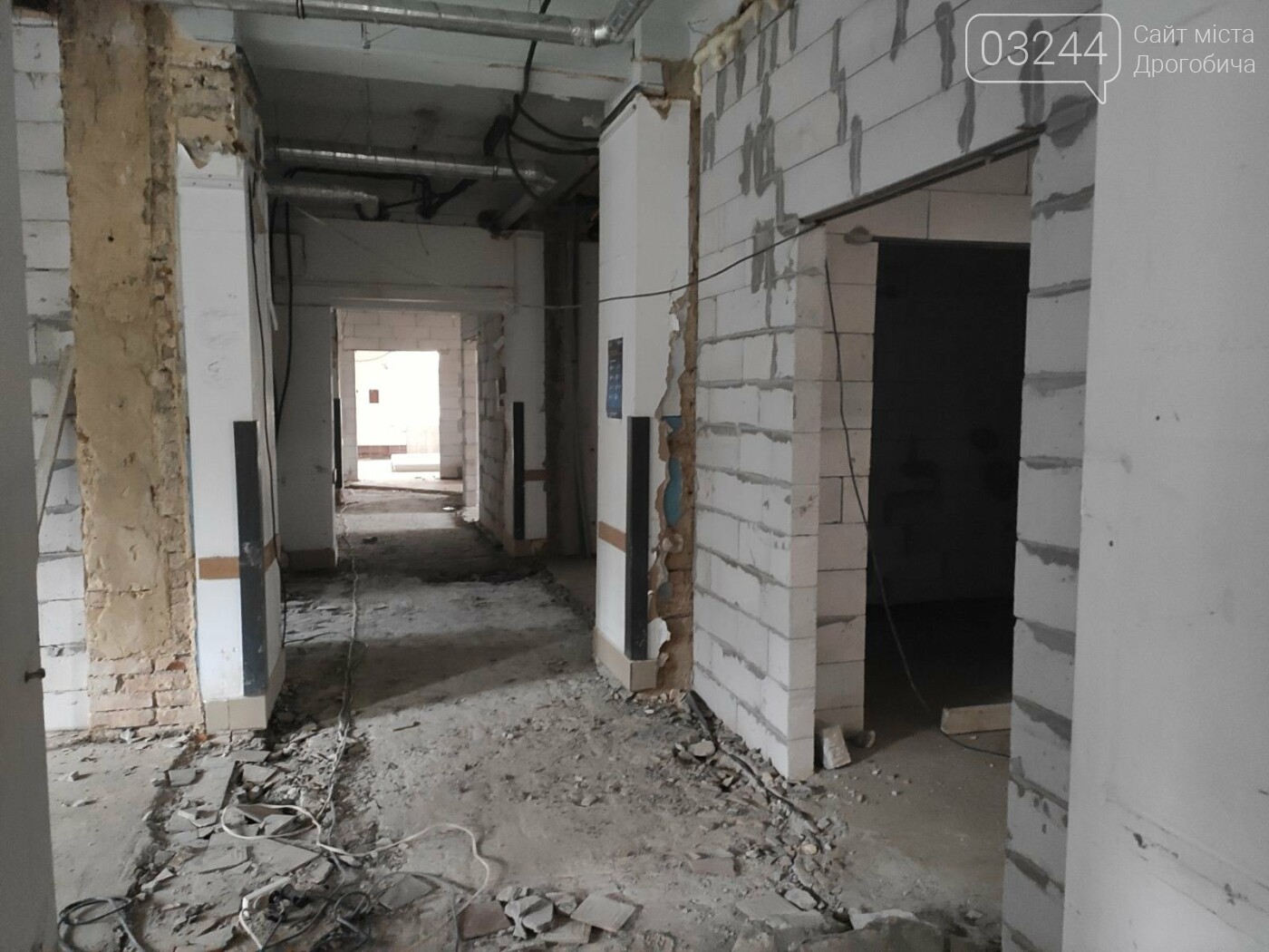 Дрогобицька міська лікарня №1 оновлює приймальне відділенн..., фото-3 Дрогобицька міська лікарня №1 оновлює приймальне відділення – стартував капремонт приміщення , фото-3