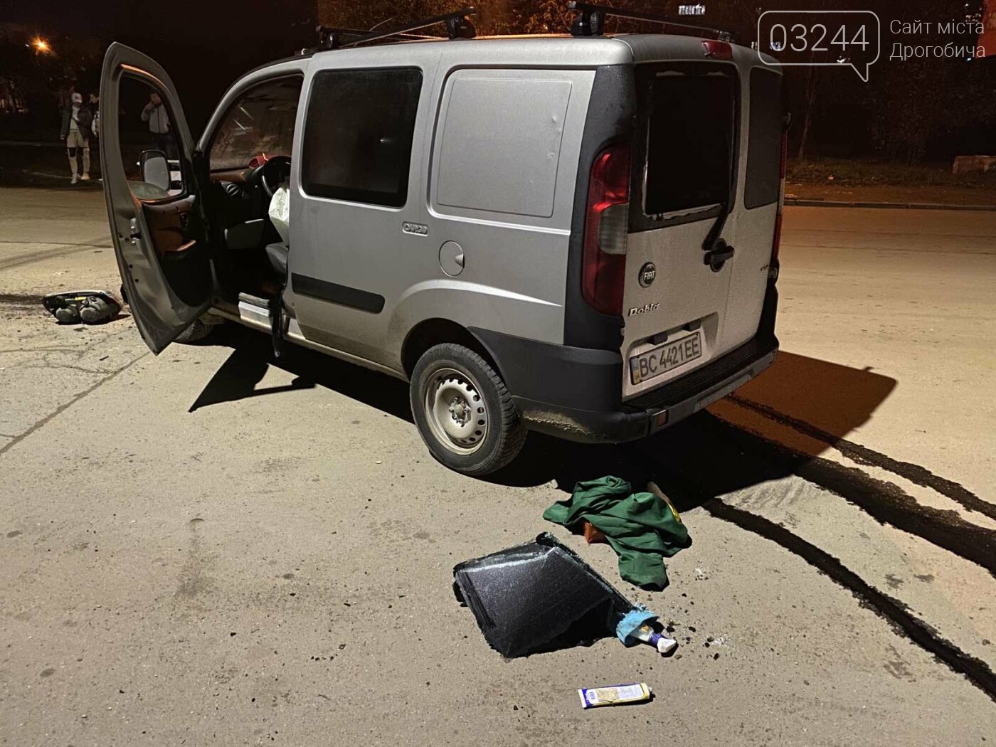 Нічна ДТП на Володимира Великого, - ФОТО, фото-11 Нічна ДТП на Володимира Великого, - ФОТО, фото-11