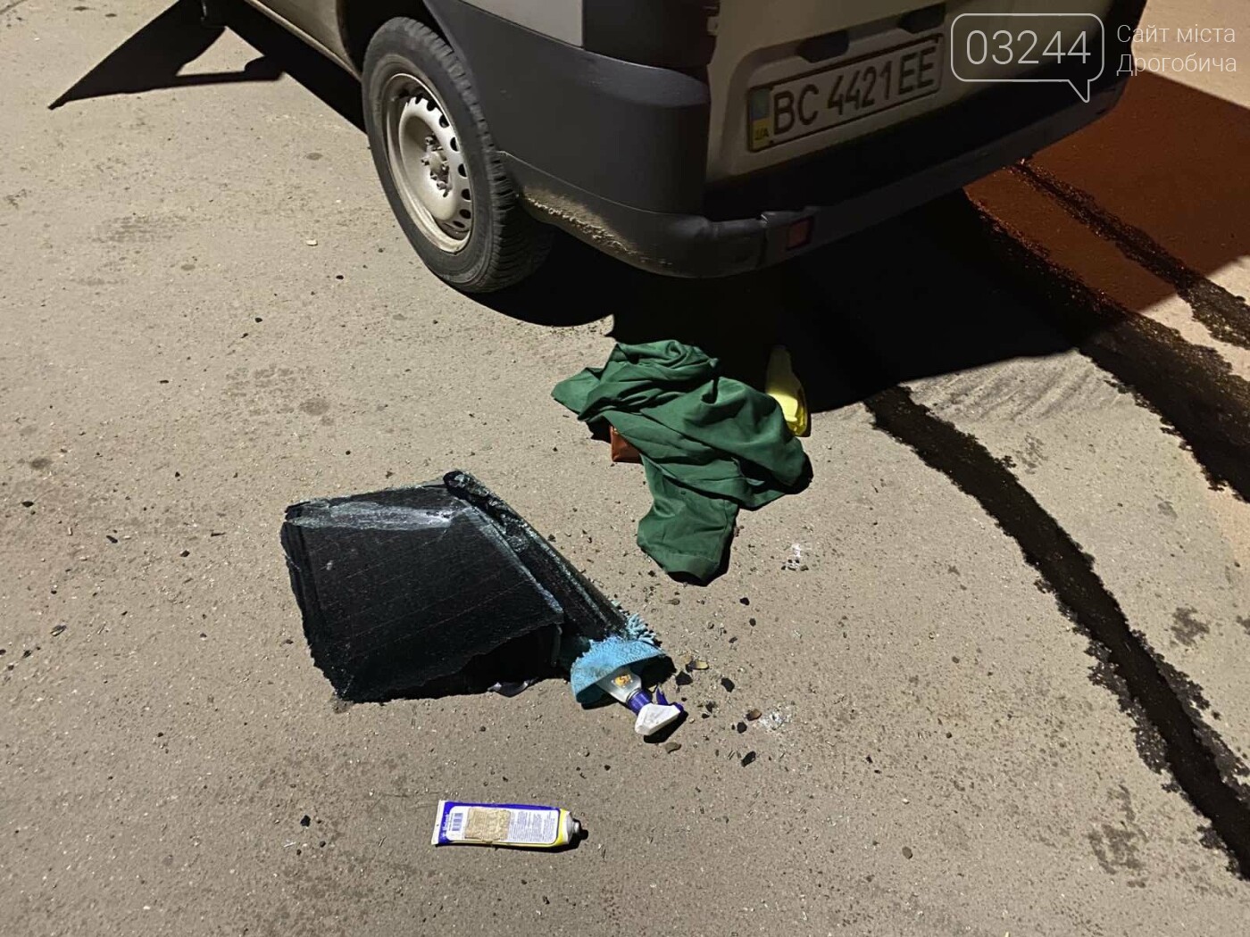 Нічна ДТП на Володимира Великого, - ФОТО, фото-3 Нічна ДТП на Володимира Великого, - ФОТО, фото-3