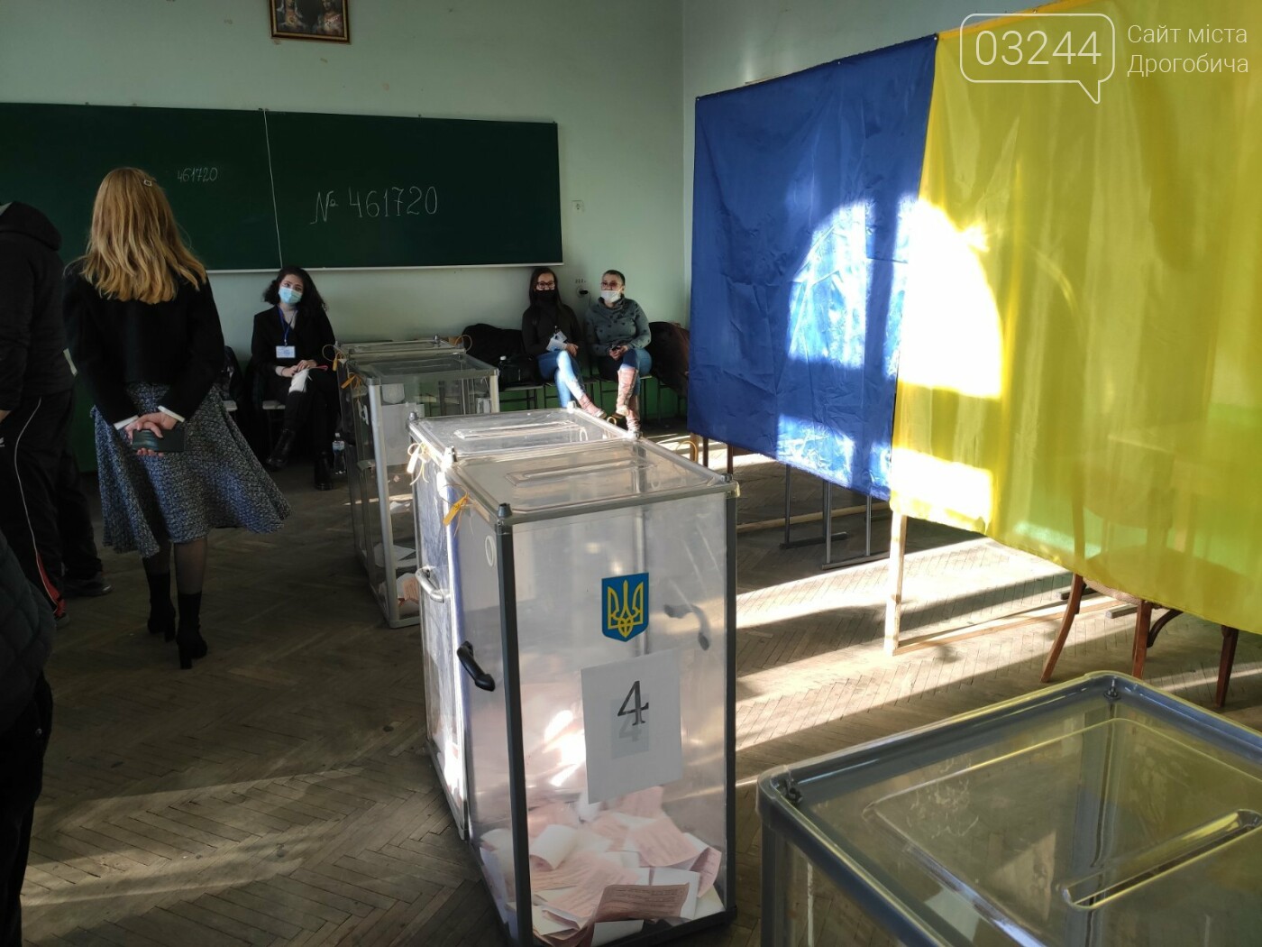Соціологічна група «Рейтинг» вдруге у Дрогобичі проводить..., фото-11 Соціологічна група «Рейтинг» вдруге у Дрогобичі проводить екзит-пол на виборах, - ФОТО, фото-11