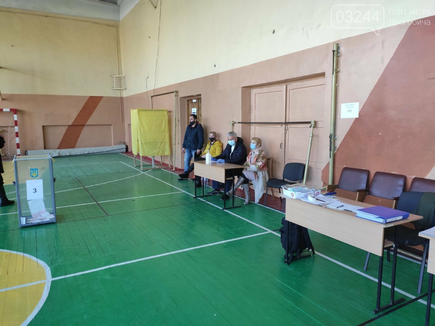 Соціологічна група «Рейтинг» вдруге у Дрогобичі проводить..., фото-25 Соціологічна група «Рейтинг» вдруге у Дрогобичі проводить екзит-пол на виборах, - ФОТО, фото-25