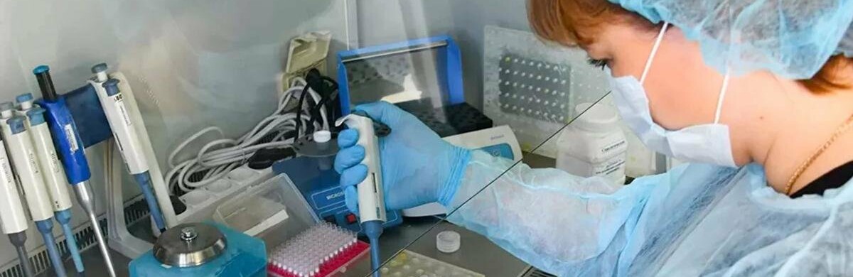 Ще у двох дрогобичан підтвердили COVID-19. У контактних осіб беруть... Ще у двох дрогобичан підтвердили COVID-19. У контактних осіб беруть забір на аналізи