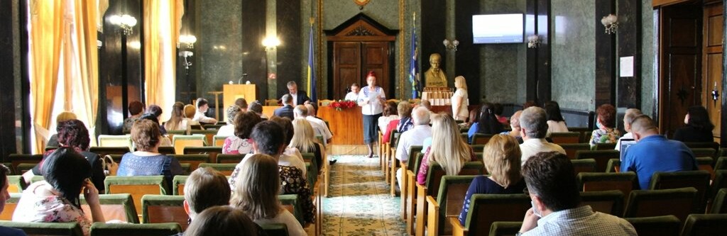 Медиків Дрогобича та Трускавця привітали з професійним святом Медиків Дрогобича та Трускавця привітали з професійним святом