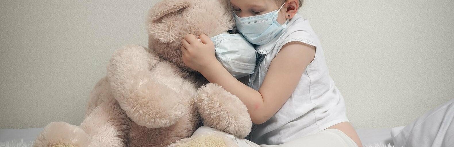 Захворюваність на ковід серед дитячого населення Львівщини зменшила... Захворюваність на ковід серед дитячого населення Львівщини зменшилась майже вдвічі