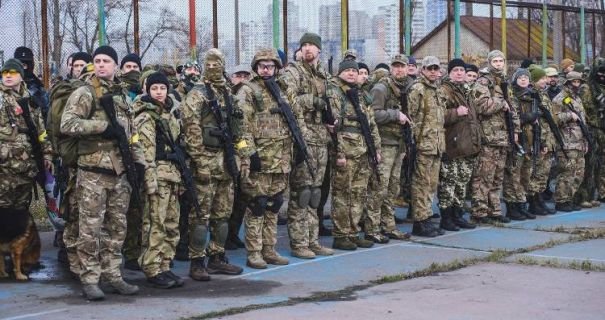 На півдні України оголосили збори підрозділів територіальної оборон... На півдні України оголосили збори підрозділів територіальної оборони