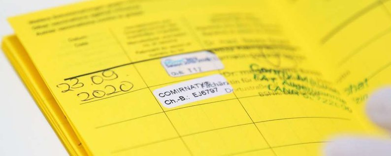 Міністр назвав країни, які приймають українські паперові Covid-серт... Міністр назвав країни, які приймають українські паперові Covid-сертифікати